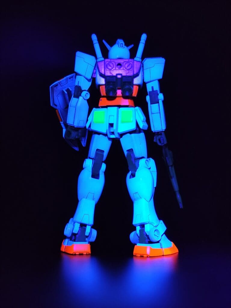 EG ガンダム ブラックライト3