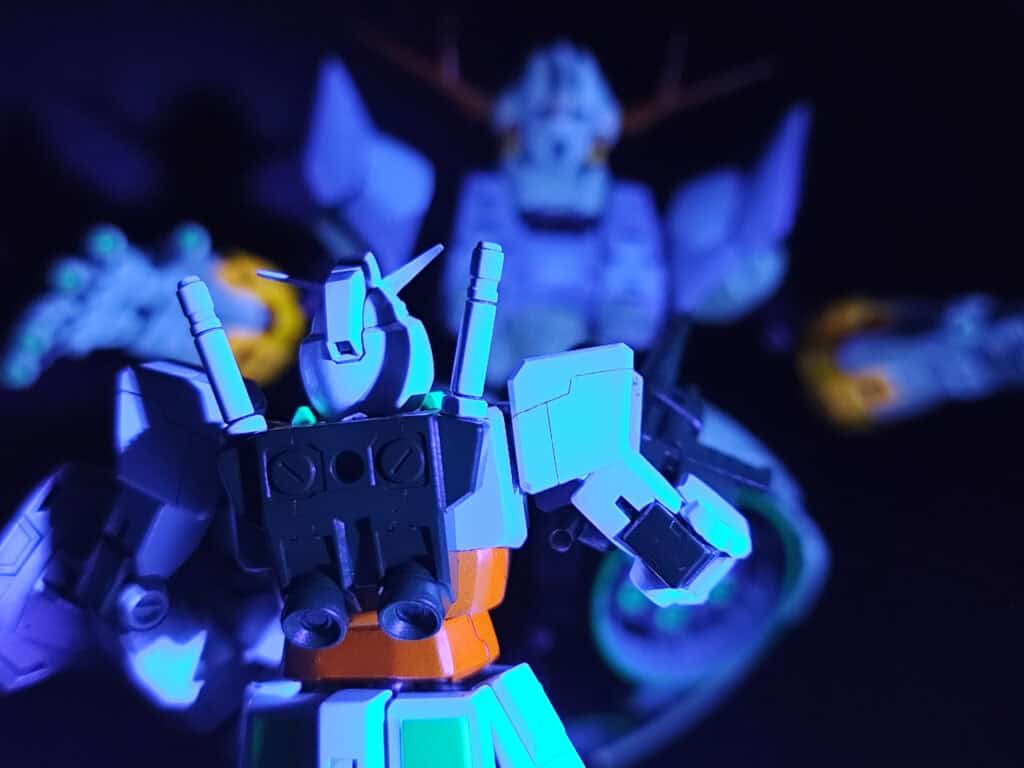 EG ガンダム & RG ジオング ブラックライト1