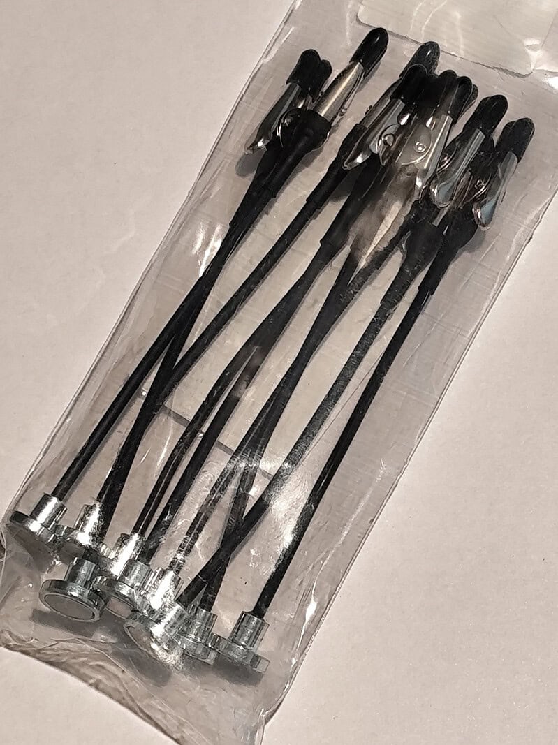 購入した格安マグネット式塗装クリップの全体